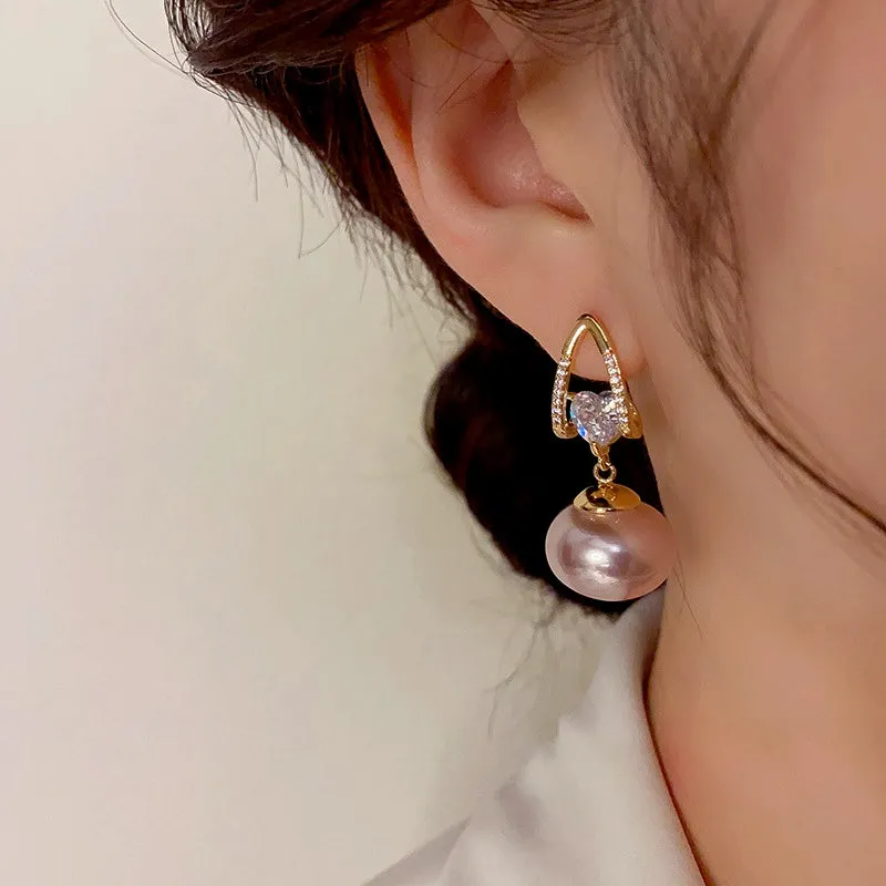 14K Gold-Plated Exquisite Pearl Zircon Heart Earrings