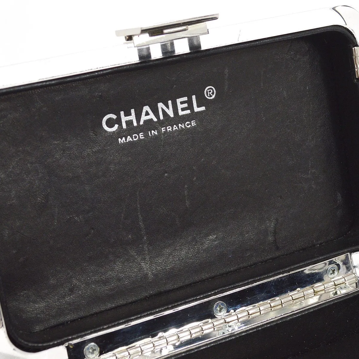 CHANEL 2004-2005 Black acrylic Evening Bag ao24589
