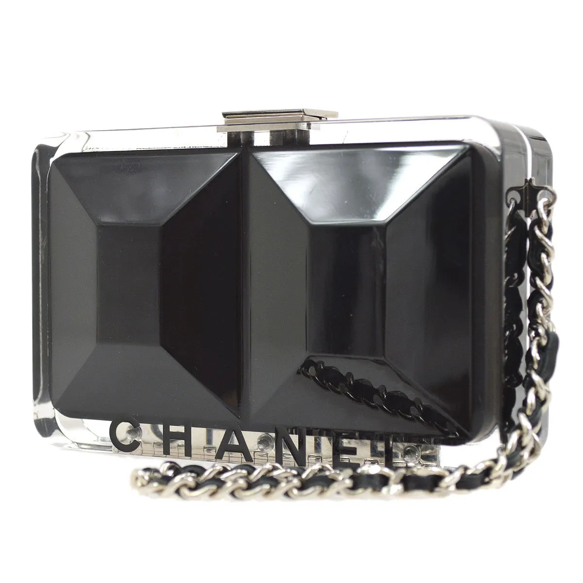 CHANEL 2004-2005 Black acrylic Evening Bag ao24589