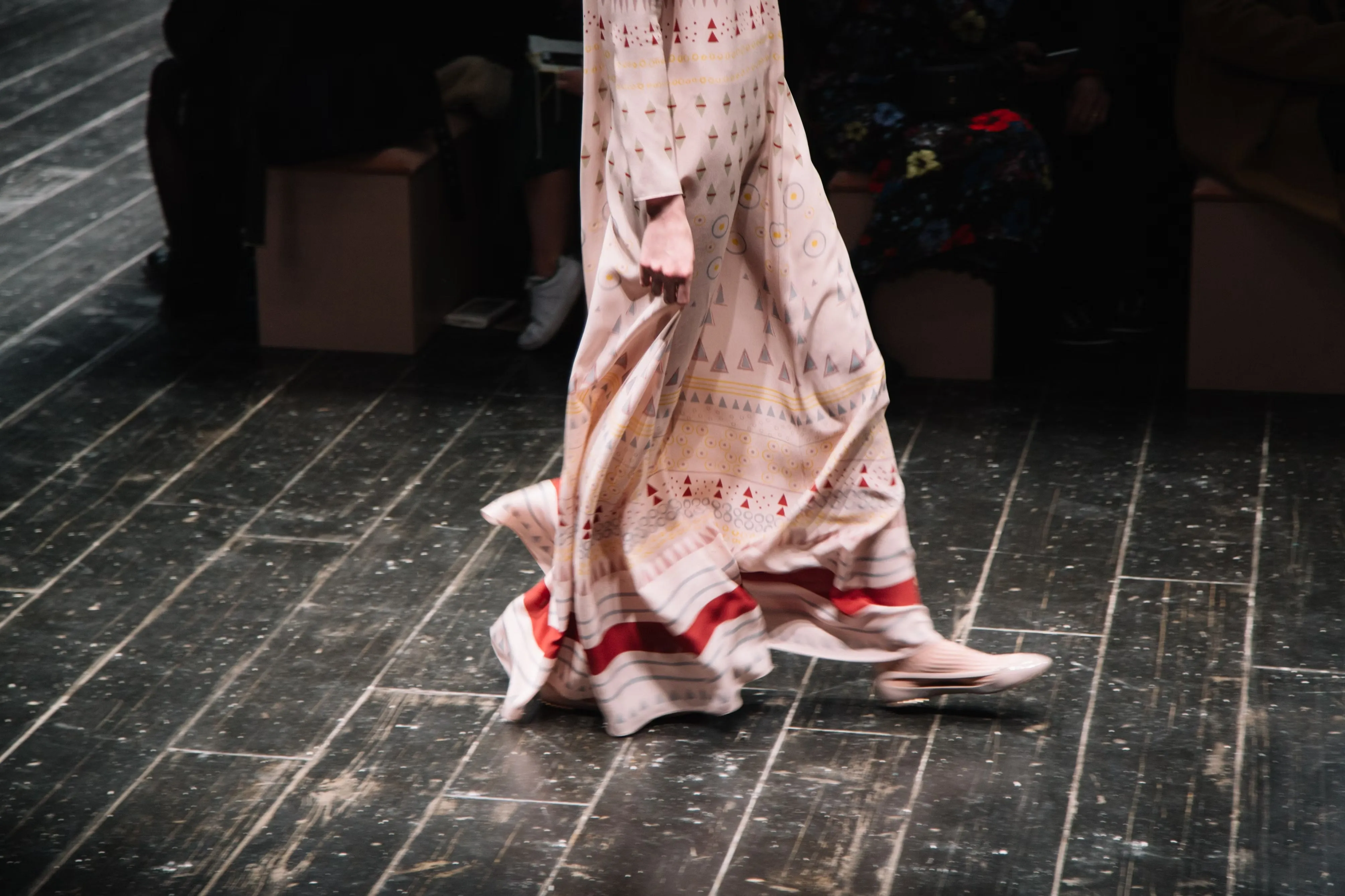Fall 2016 Valentino by Pierpaolo Piccioli & Maria Grazia Chiuri Runway Look 26 Dusty Pink Printed Silk Dress