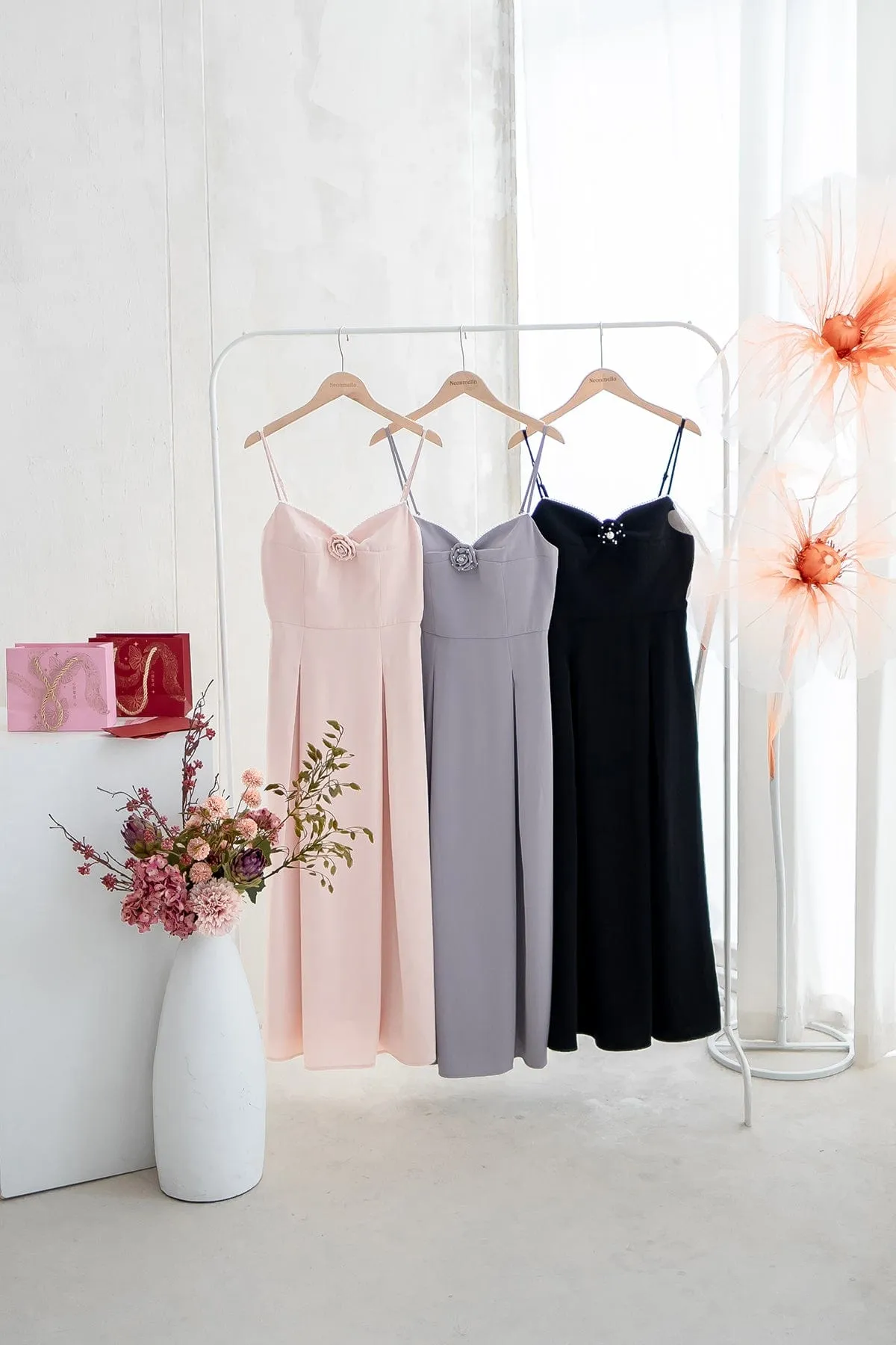 LAURELL EXQUISITE PEARL MAXI DRESS IN PERIWINKLE