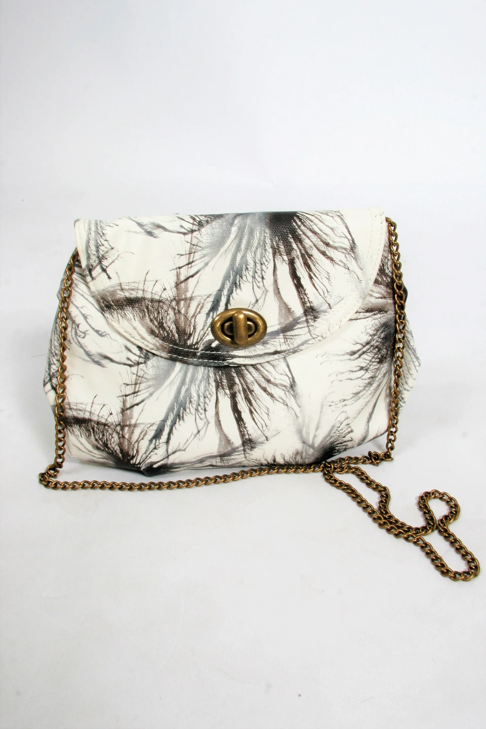 NWOT Lulu Crossbody Handbag